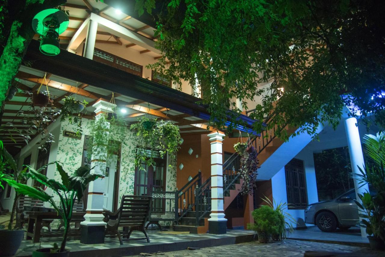 Sadee'S Place Dambulla Exterior photo