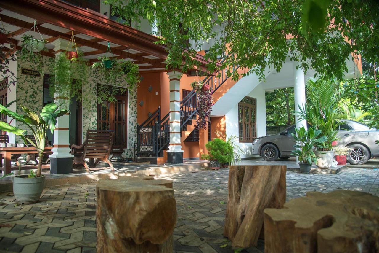 Sadee'S Place Dambulla Exterior photo